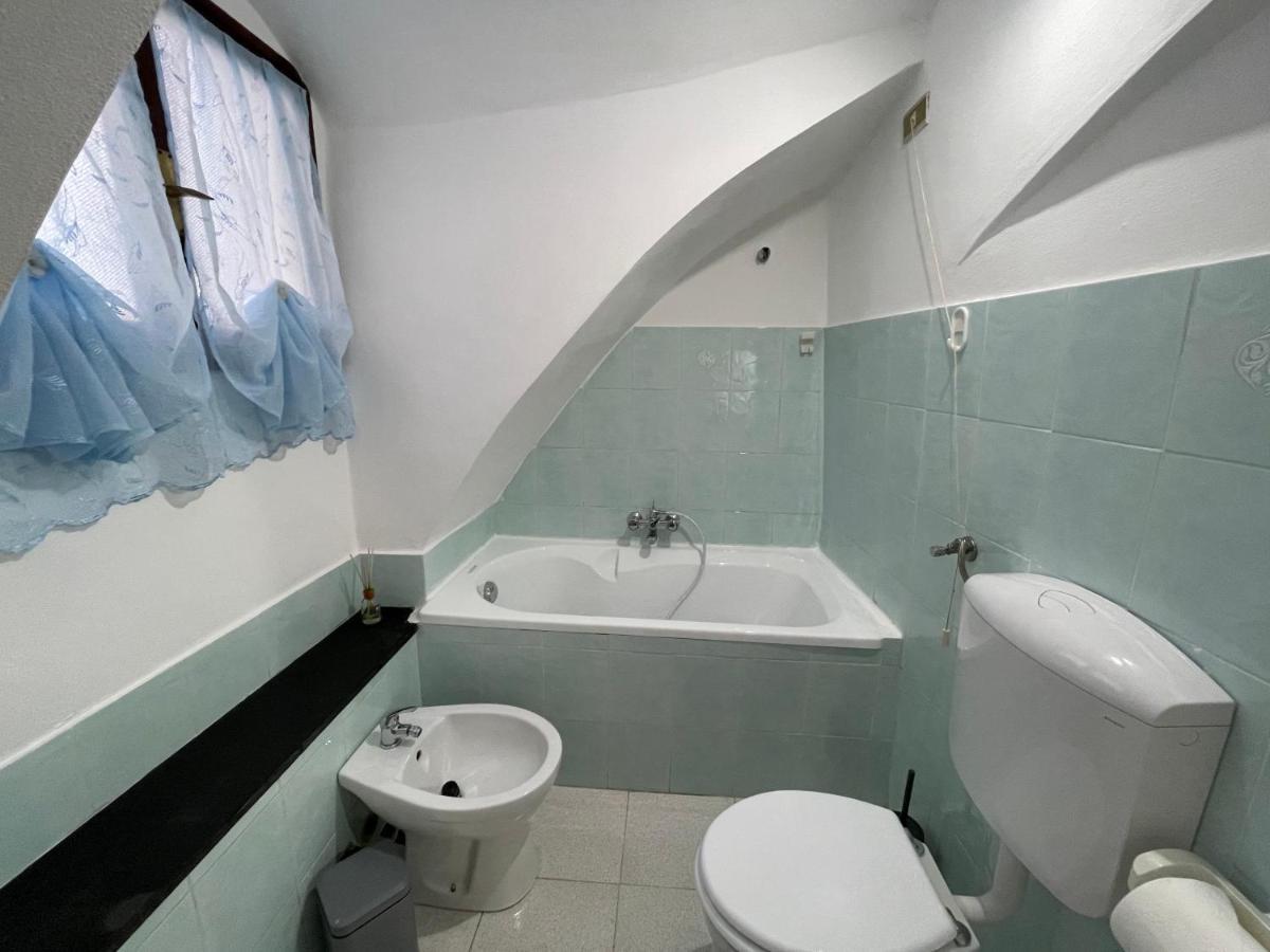 Casa Di Nonno Meme Citra 008035-Lt-0018 Appartement Andagna Buitenkant foto